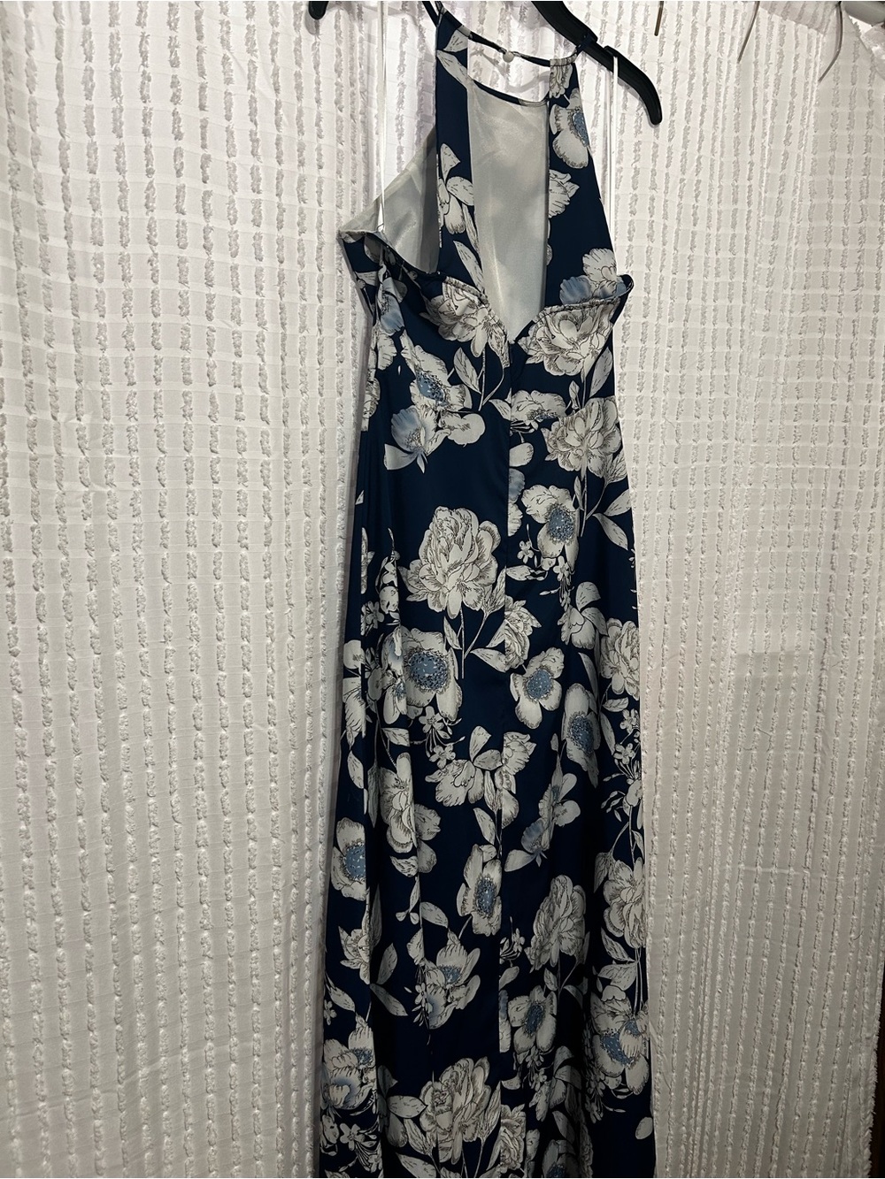 Women’s Medium Navy Blue Floral Halter Dress - Picture 7 of 14